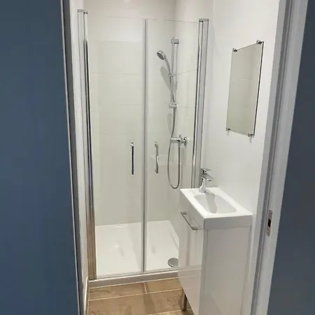 La Grange De L'aube Epine *